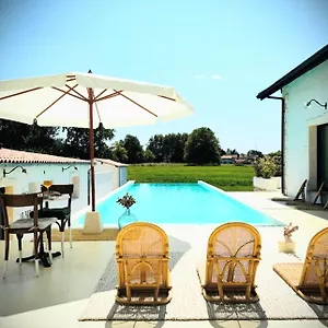 Garage - Piscine Et Terrasse Bayonne